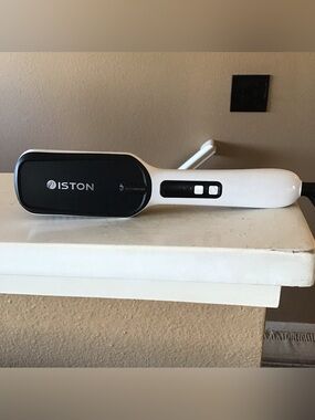 NEW Iston Men’s Grooming Ionic Beard Straightener
